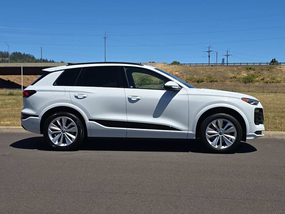 2025 Audi Q6 E-Tron Premium - Image 2