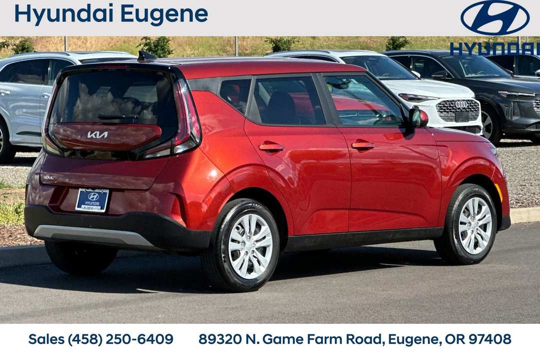 2024 Kia Soul LX - Image 3