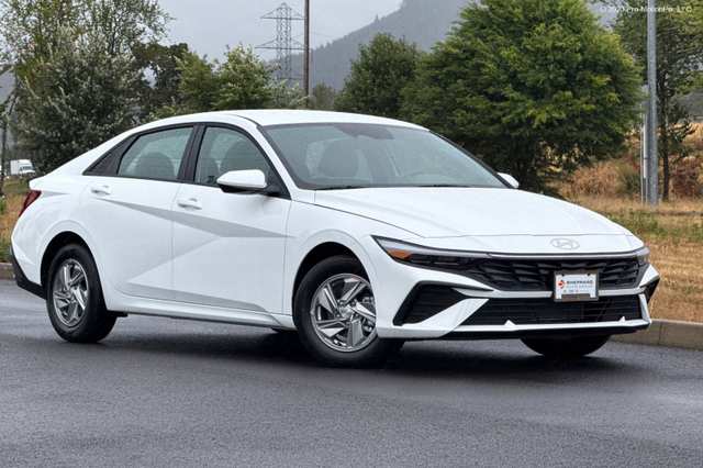 2026 Hyundai Elantra SE
