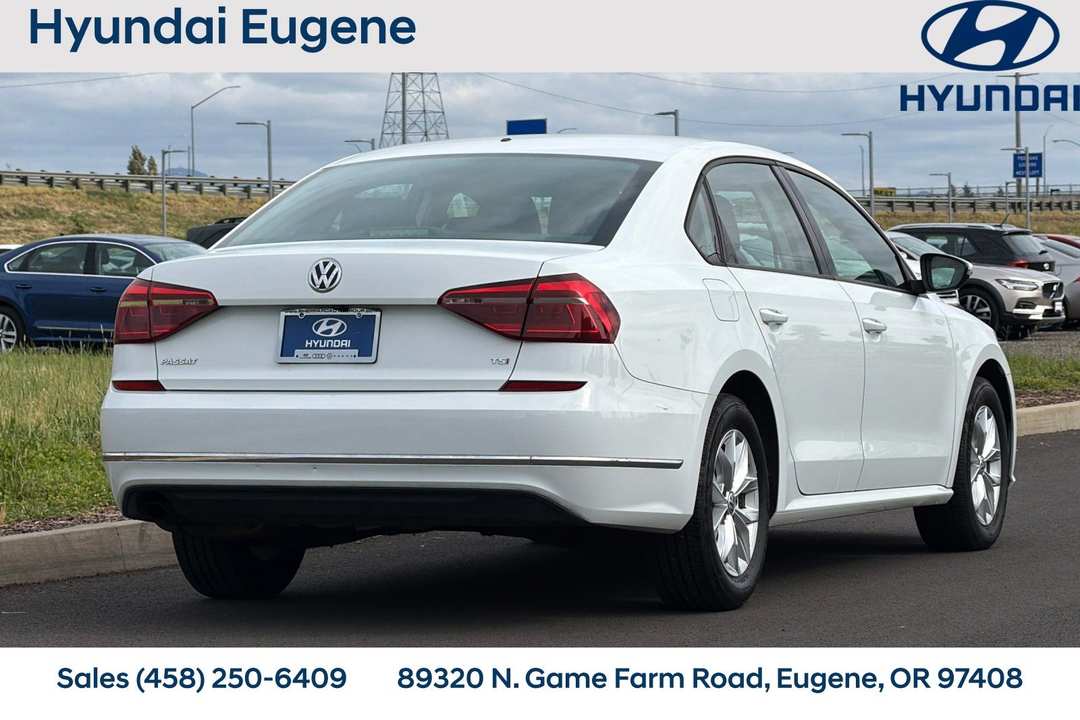 2018 Volkswagen Passat 2.0T S - Image 3