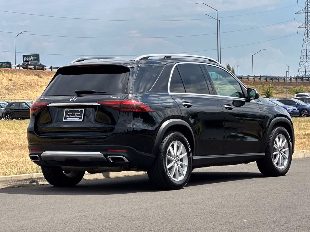 2025 Mercedes-Benz GLE GLE 350 - Image 3
