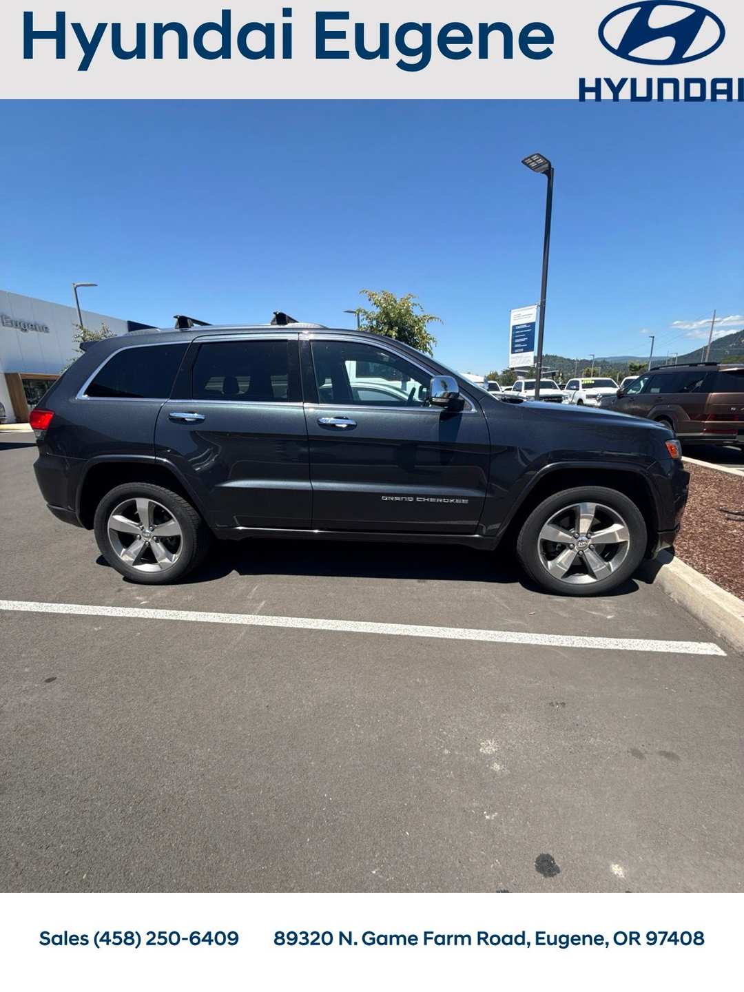 2014 Jeep Grand Cherokee Overland - Image 3