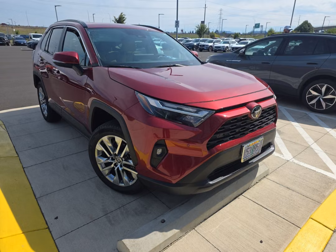 2025 Toyota Rav4 XLE Premium - Image 2