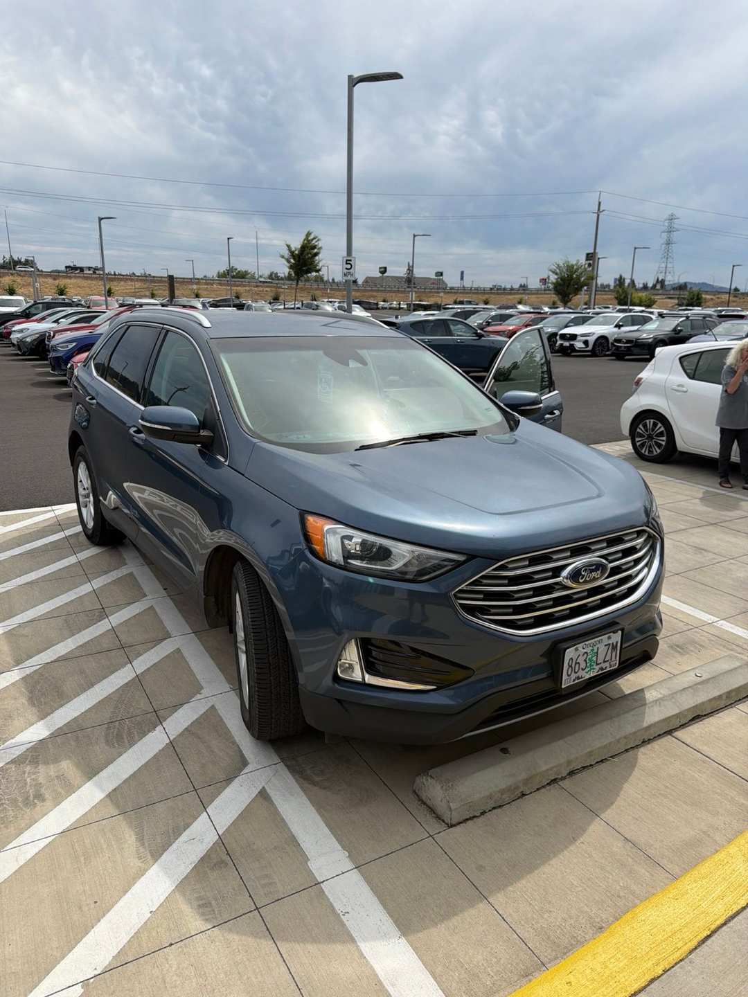 2019 Ford Edge SEL - Image 2