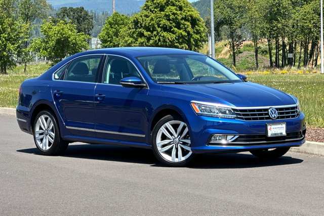 2017 Volkswagen Passat 1.8T SE