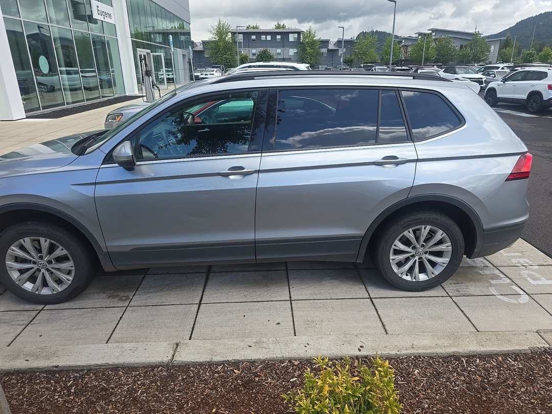 2020 Volkswagen Tiguan 2.0T S - Image 2