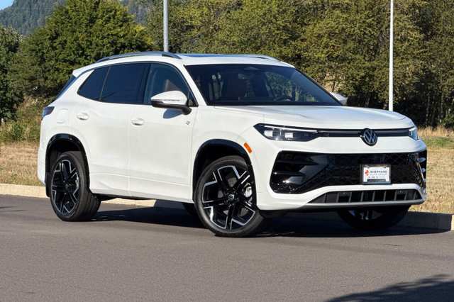 2026 Volkswagen Tiguan 2.0T SEL RLine