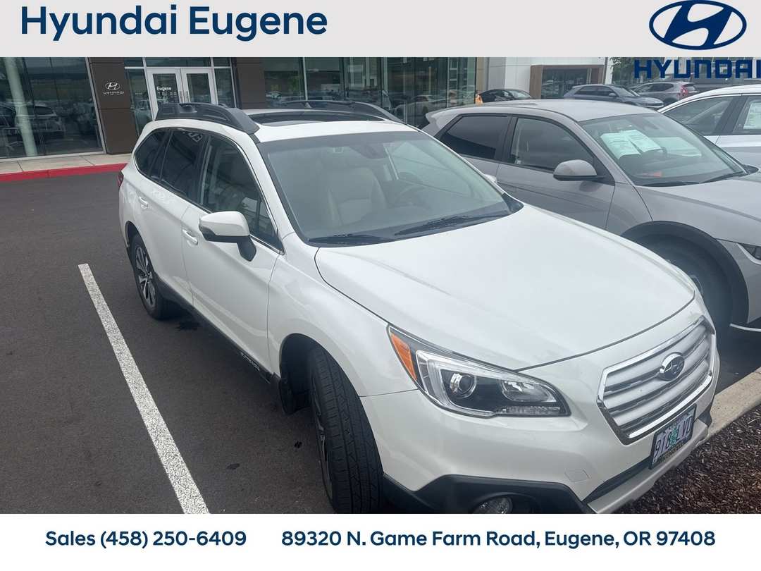 2017 Subaru Outback 3.6R - Image 2