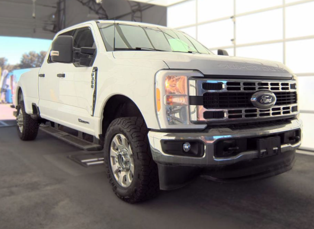2023 Ford F-350Sd XLT