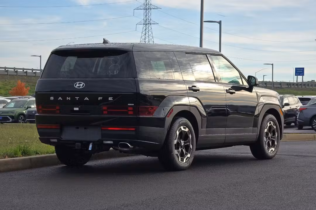 2026 Hyundai Santa Fe SE - Image 3