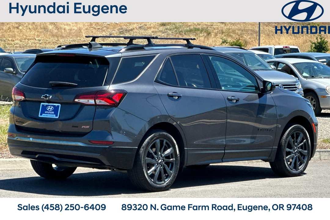 2023 Chevrolet Equinox RS - Image 3
