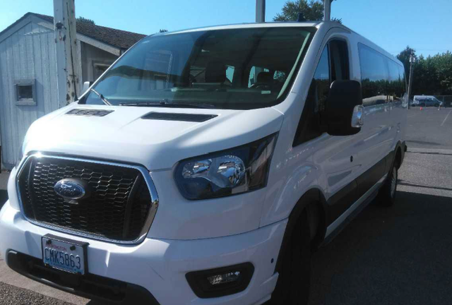 2024 Ford Transit-350 XLT