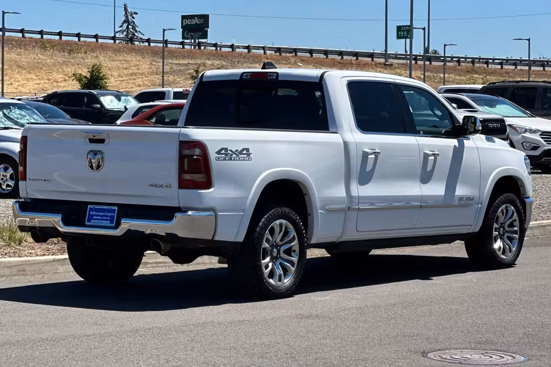 2022 Ram 1500 Limited - Image 3