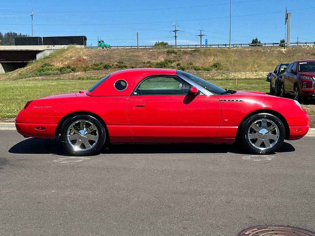 2003 Ford Thunderbird Base - Image 2