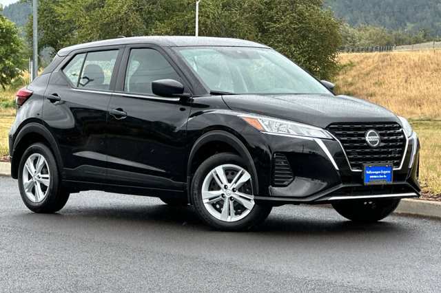 2021 Nissan Kicks S
