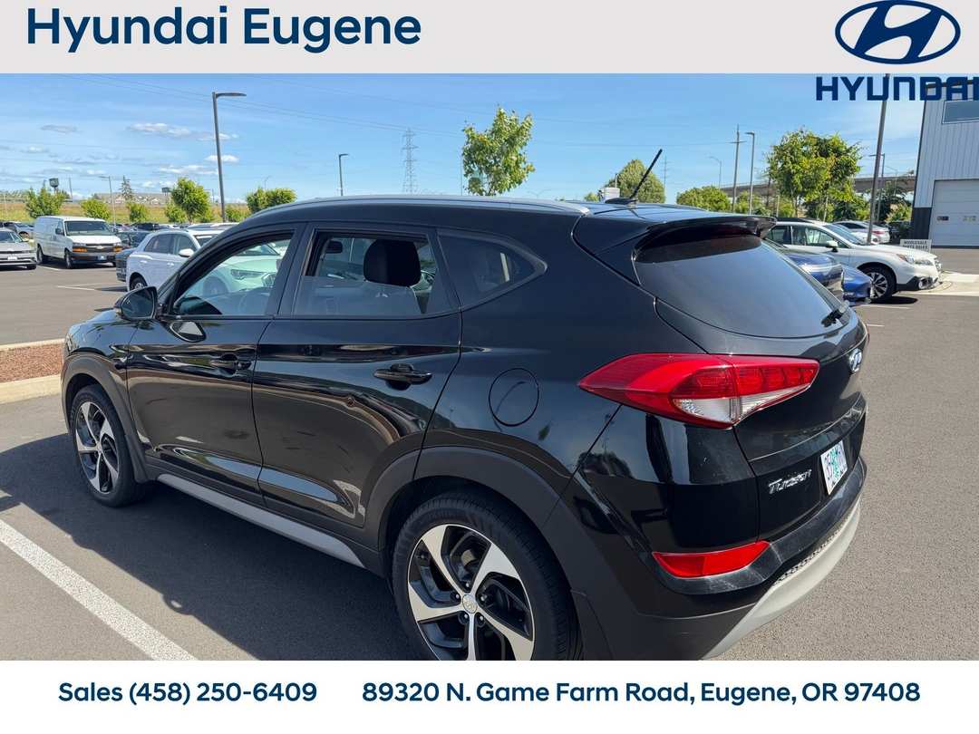 2017 Hyundai Tucson Sport - Image 2