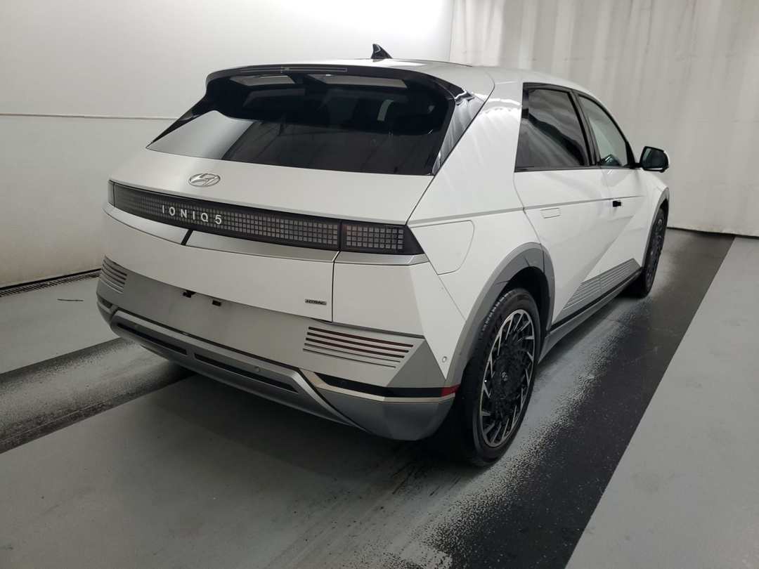 2024 Hyundai Ioniq 5 Limited - Image 3