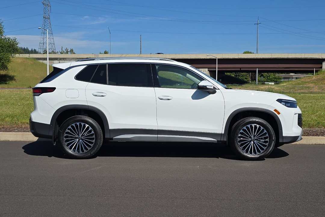 2026 Volkswagen Tiguan 2.0T S - Image 2