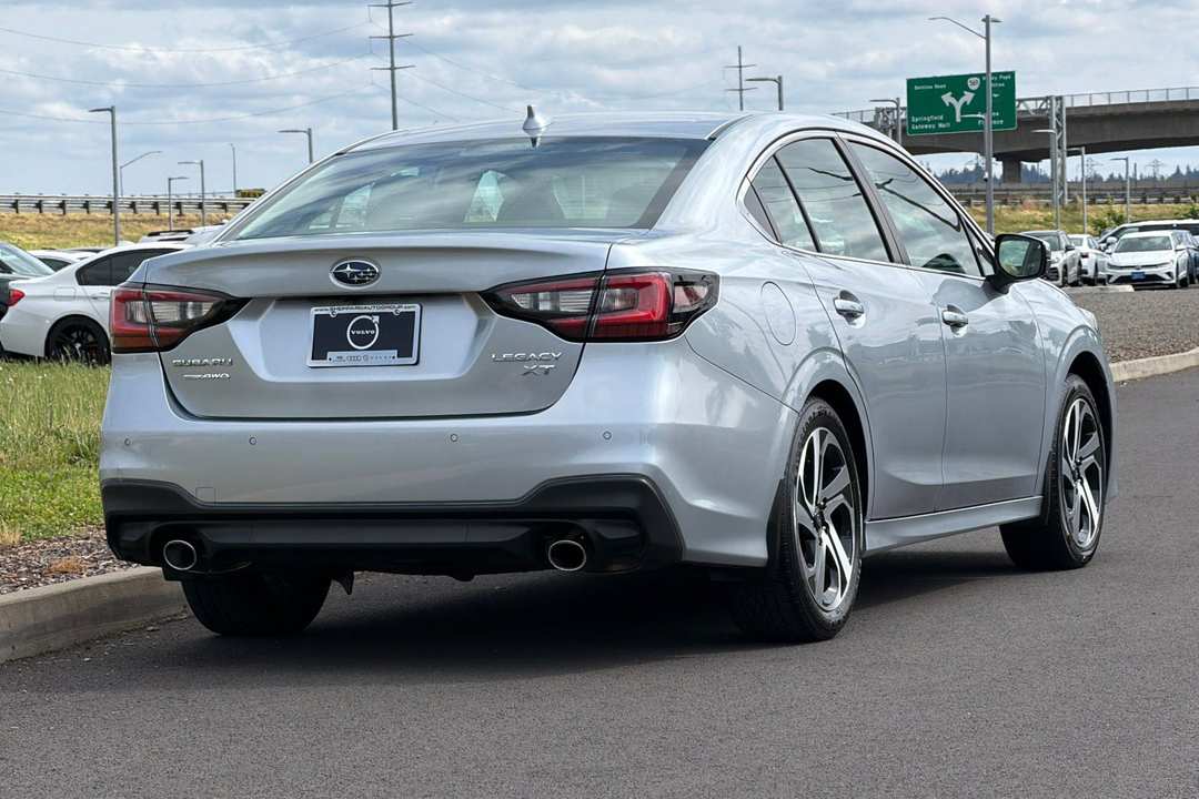 2022 Subaru Legacy Limited XT - Image 3