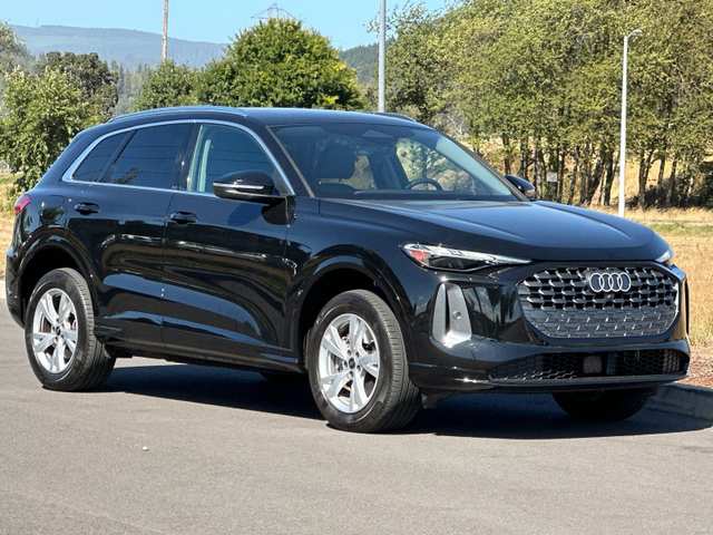 2025 Audi Q5 2.0T Premium