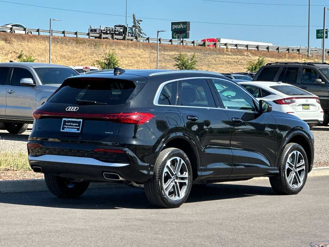 2025 Audi Q5 2.0T Premium - Image 3