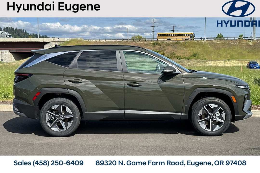 2026 Hyundai Tucson SEL Premium - Image 3