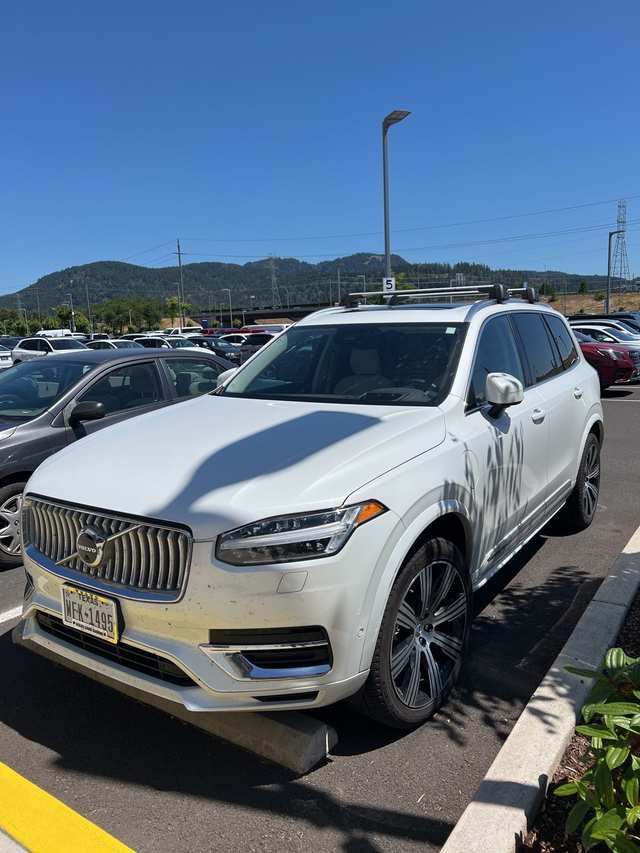 2025 Volvo Xc90 Plug-In Hybrid T8 Ultra